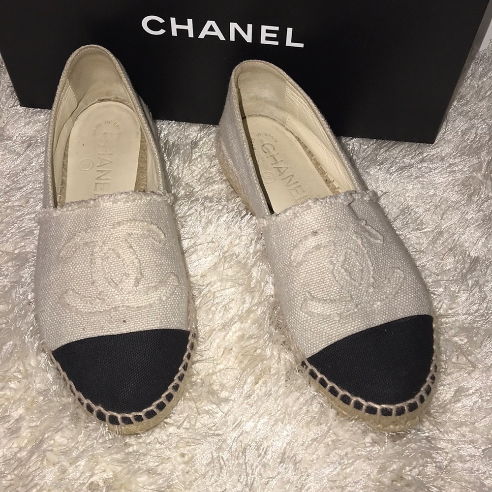 Authentic Chanel espadrilles - Picture 1 of 4